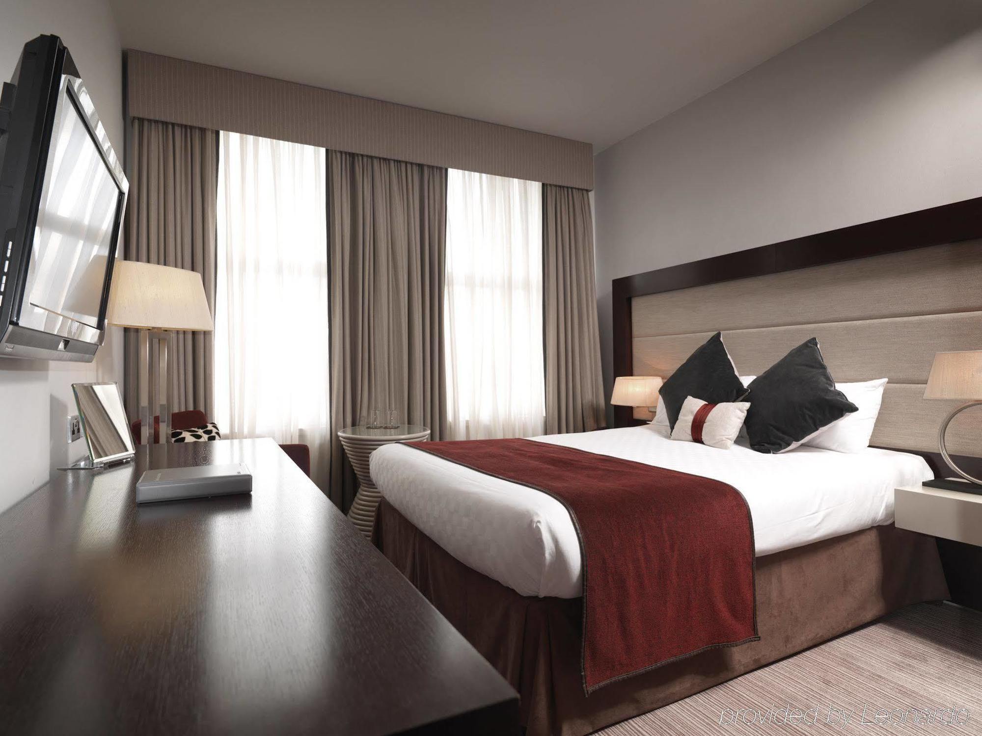 Hotel Leonardo 4*
